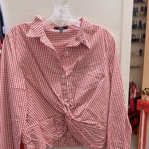 Cute brown plaid top with a knot in the front